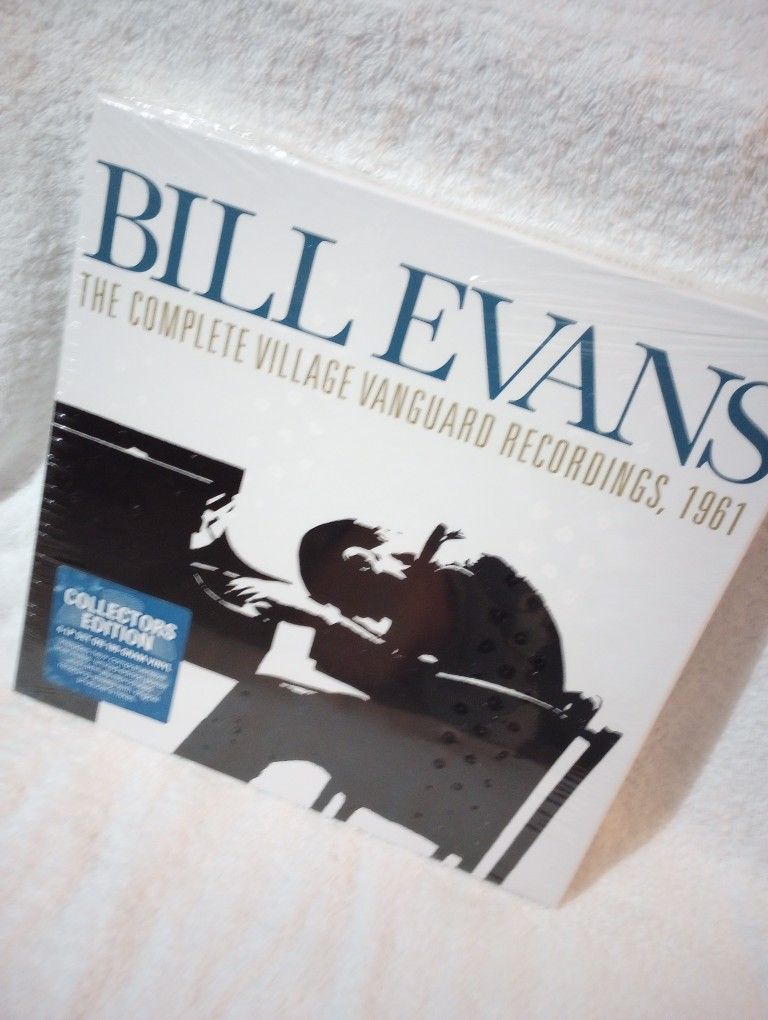 Audiophile Grade Recordings/ Bill Evens Complete Village Vanguard