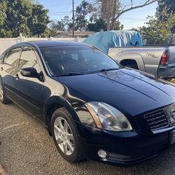  2004 Nissan Maxima 