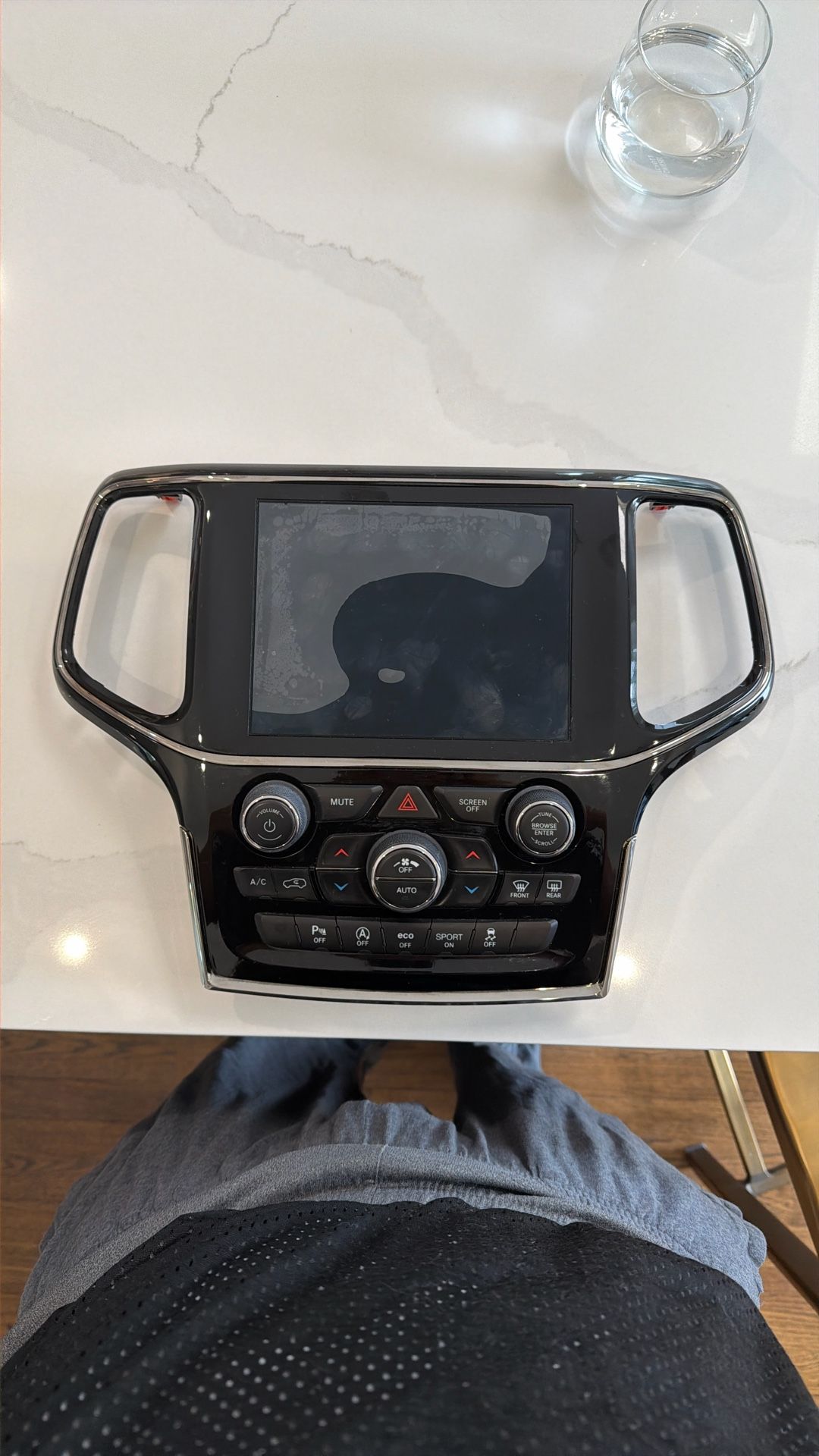 Uconnect System For Jeep Grand Cherokee