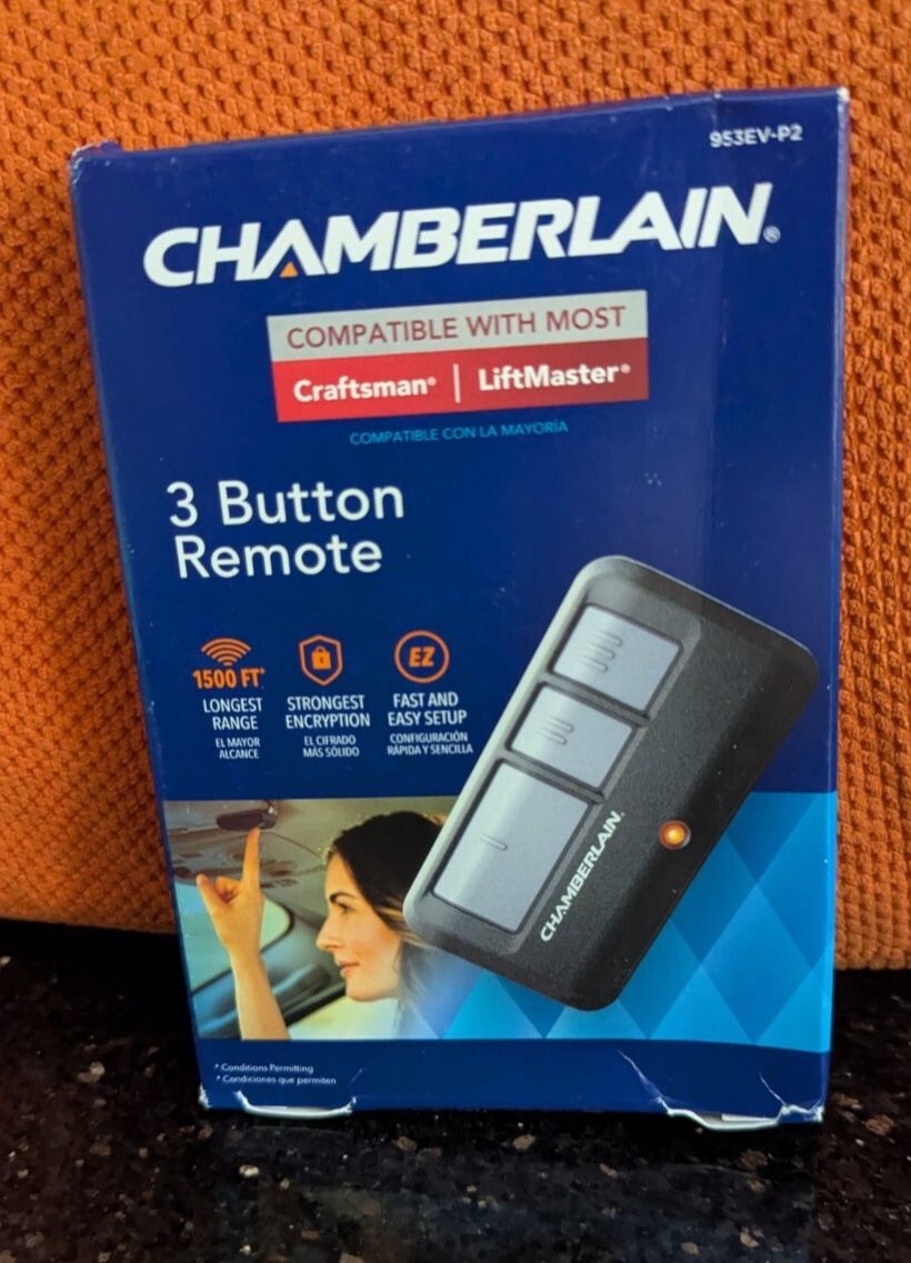 Chamberlain 953EV-P2 3-Button Garage Door Remote – Black – Brand New