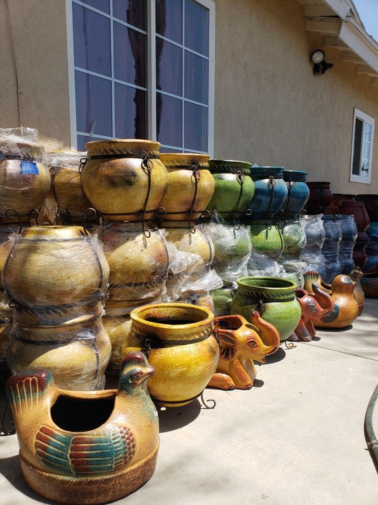 Clay Pots, Macetas, Pottery, Gardening, Metal Decor, Barro, Sun&Moon Decor, Aztec Suns, Aztec Moons, Maseteros, Chimenia, Fire pit