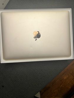 Apple MacBook 2017
