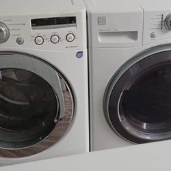 LG Washer & Kenmore Gas Dryer Set