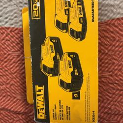 Dewalt 20v 4-pack Battery Kit