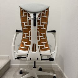 Herman Miller 2025 Latest Color - Showroom Sample (Special Pricing)