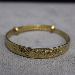 Gold Bracelet 