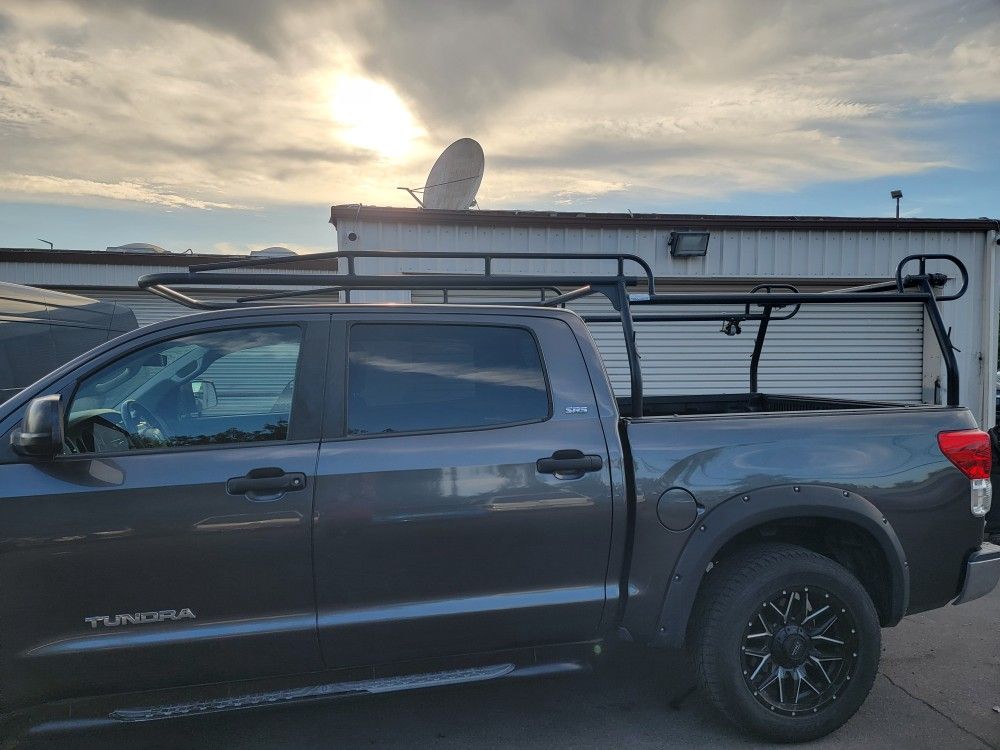 RACK FOR TOYOTA TUNDRA CREWMAX
