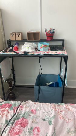 Utility table with power