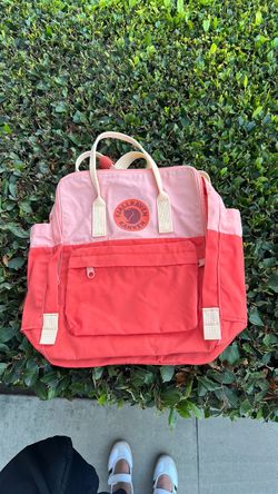 Fjallraven Kanken Mini Backpack