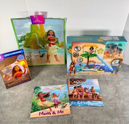 Disney Moana 2 Gift Bundle Set