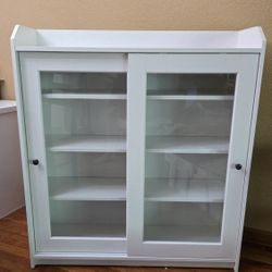 IKEA Hauga cabinet, shelves with glass