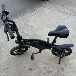 Jetson Bolt Folding Electric Bike (RETAIL $550+)