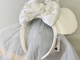 Minnie Mouse Disney Bridal Ears - The Bride Vail