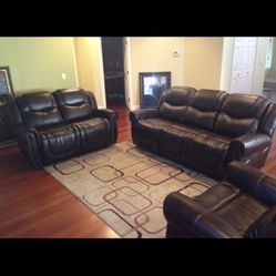 Brown Leather Fully Reclining Three Piece Couch Set 