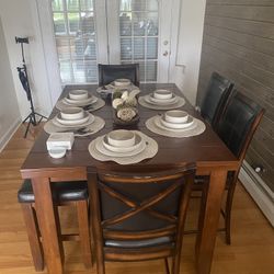 Pub Dinette Table W/bench