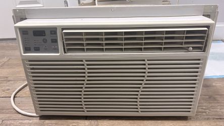 GE Air Conditioner 8000 btu