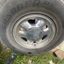 For Sale 2 Rims 16inch Stocks 6 Lug 