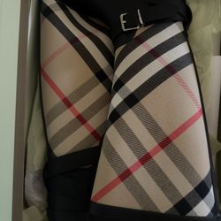 Burberry Boot - size 7