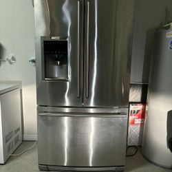 Electrolux Fridge- Amazing value!