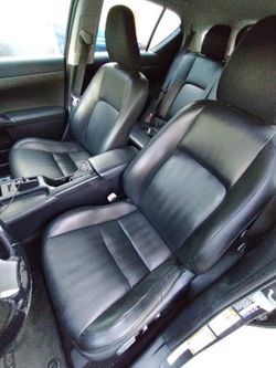 Lexus ct200h Seat Swap Leather Interior