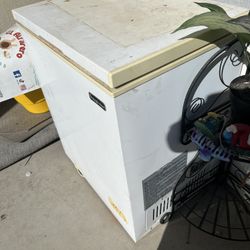 Master Chef Deep Freezer 