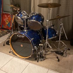 PDP CX Series Blue Onyx Drumset Mapel Wood