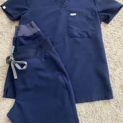 Figs Medical/Healthcare Uniform Scrubs Set