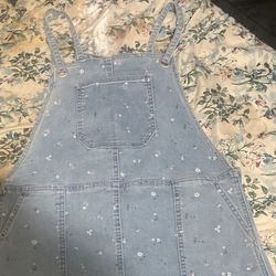 Small overall skirt dress