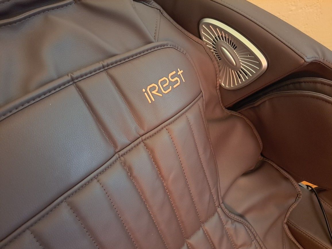 IREST Massage Chair