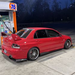 2005 Mitsubishi EVO MR 