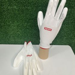 IN HAND * NEW AUTHENTIC Supreme FW20 White Rubberized Gloves