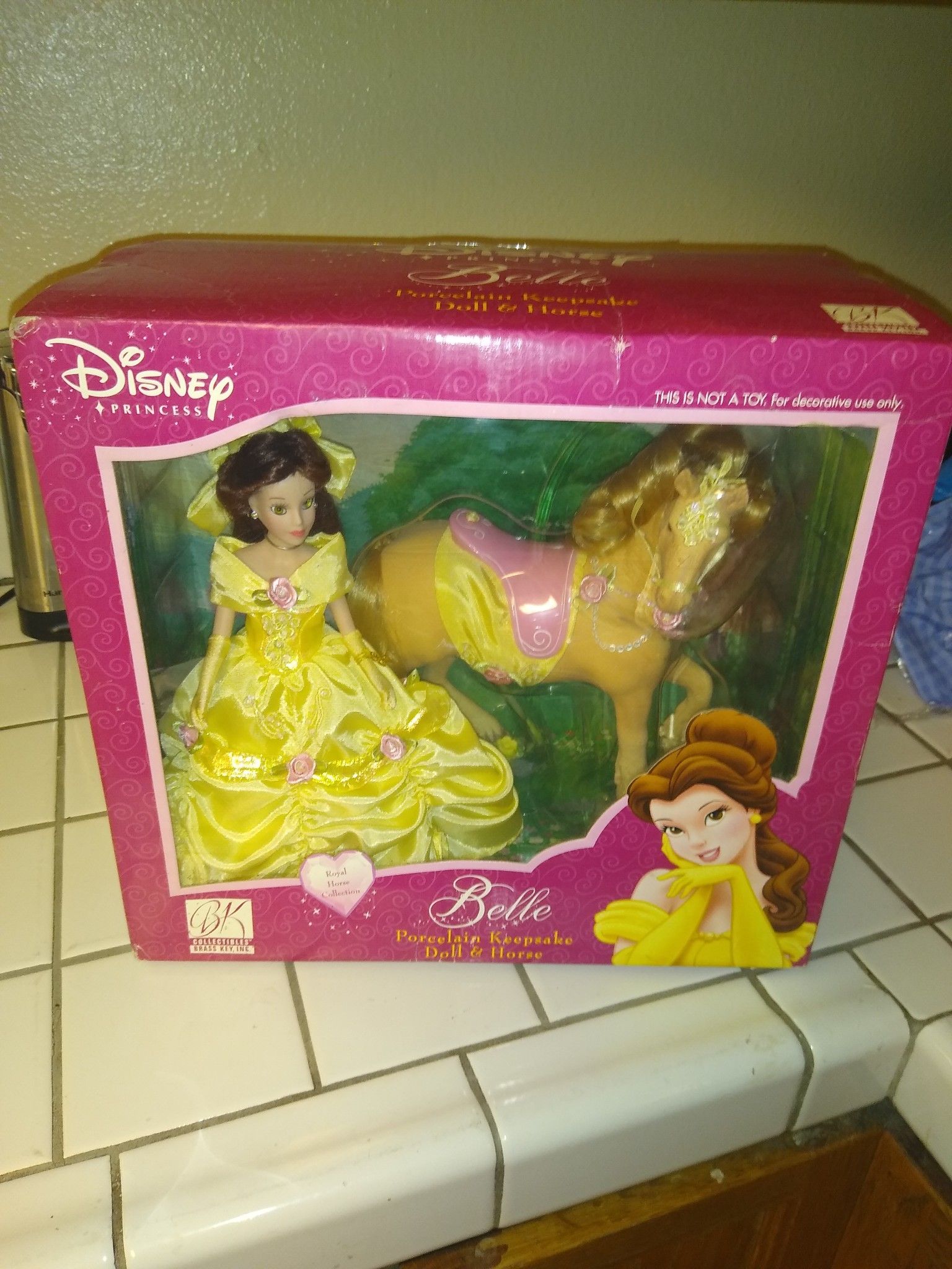 Belle porcelain Doll @Horse