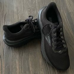 Brooks Shoe - Ghost  17 All Black Size 8