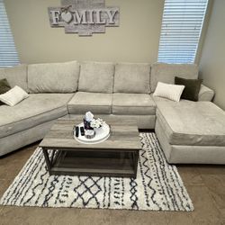 Sofa Chaise with Cuddler