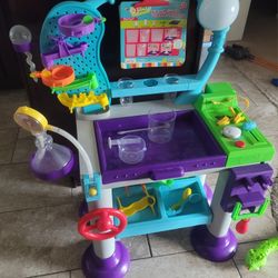 Little Tikes STEM Science Lab