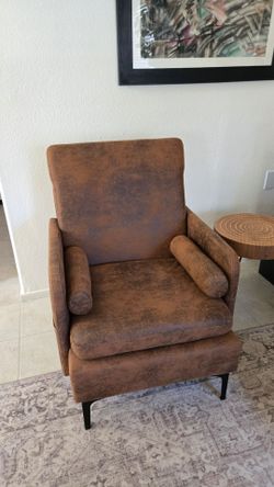 Arm chair