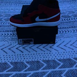 Brand New Air Jordan One Mid