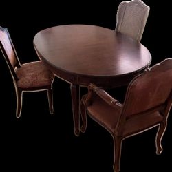 Vintage 1950s Bakar Dining Table —Beautiful mid-century dining table in solid wood, circa 1950s, with two removable leaves f