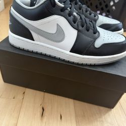 Air Jordans Low Size 8 Men’s