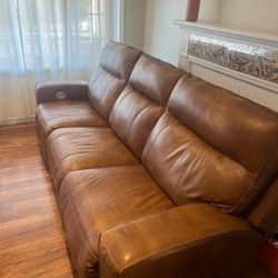 LEATHER COUCH