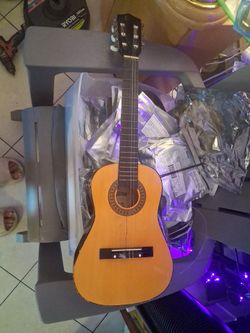 Lauren LA30N 30-Inch 1/2 Size Nylon String Acoustic Student/Children's Guitar
