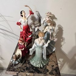 Porcelain Dolls ( Home Interior )