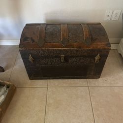 Old Trunk  