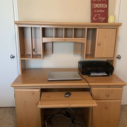 Solid Wood Computer Desk With Hutch