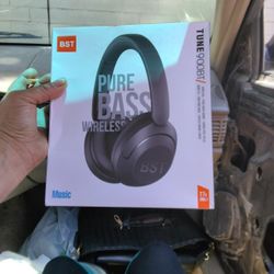 Best Pure Bass Wireless Headphones
