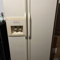 Kitchen Aid  Superba Fridge/Regrigerator