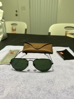 Black authentic Sunglasses 