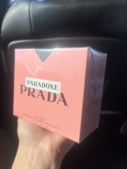 Prada perfume