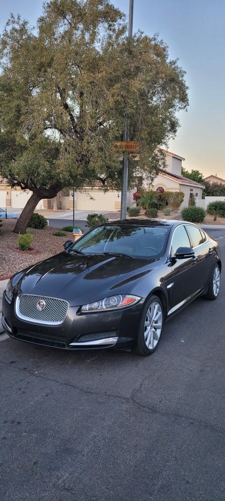 2014 Jaguar XF