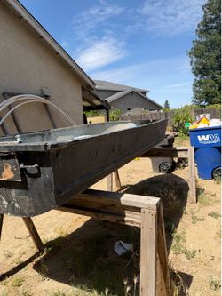 Aluminum fishing boat